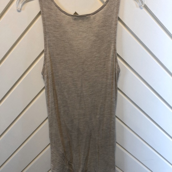 High-Low Drape Tank - Picture 3 of 7